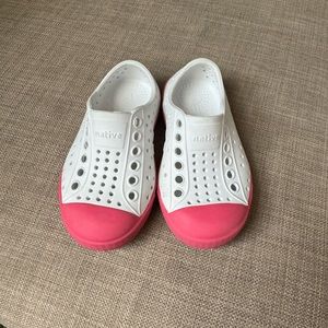 Native Shoes: Jefferson Slip-on Sneakers Size 5